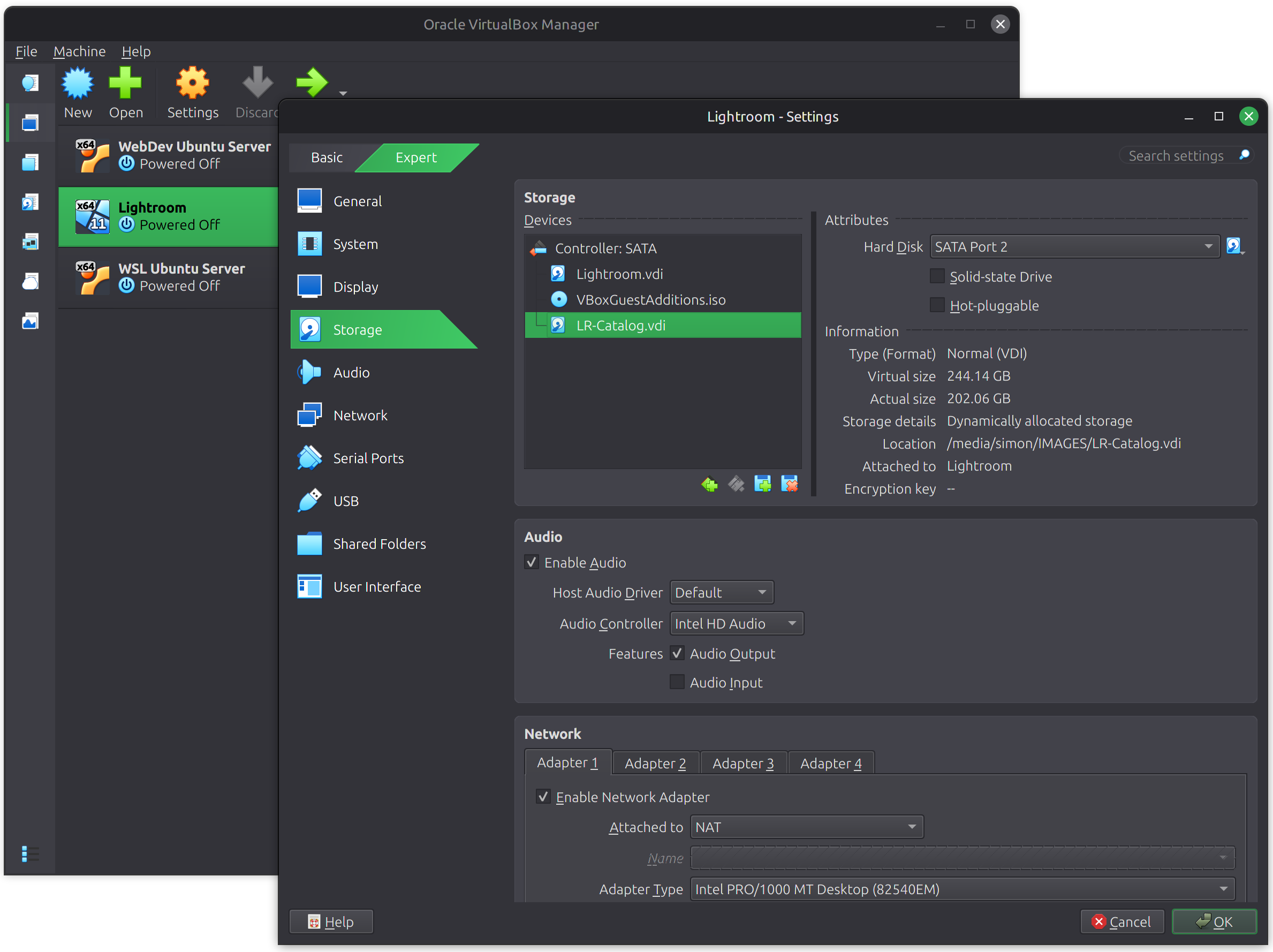 Screenshot of the VirtualBox settings window showing the attached Virtual Disk Drive (VDI).